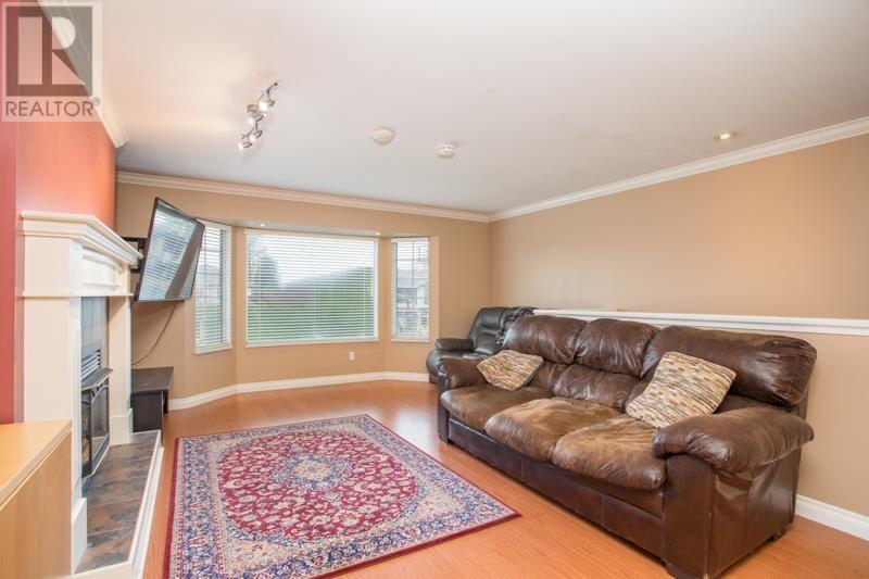 12404 188 Street, Pitt Meadows, British Columbia  V3Y 2G8 - Photo 13 - R2827175