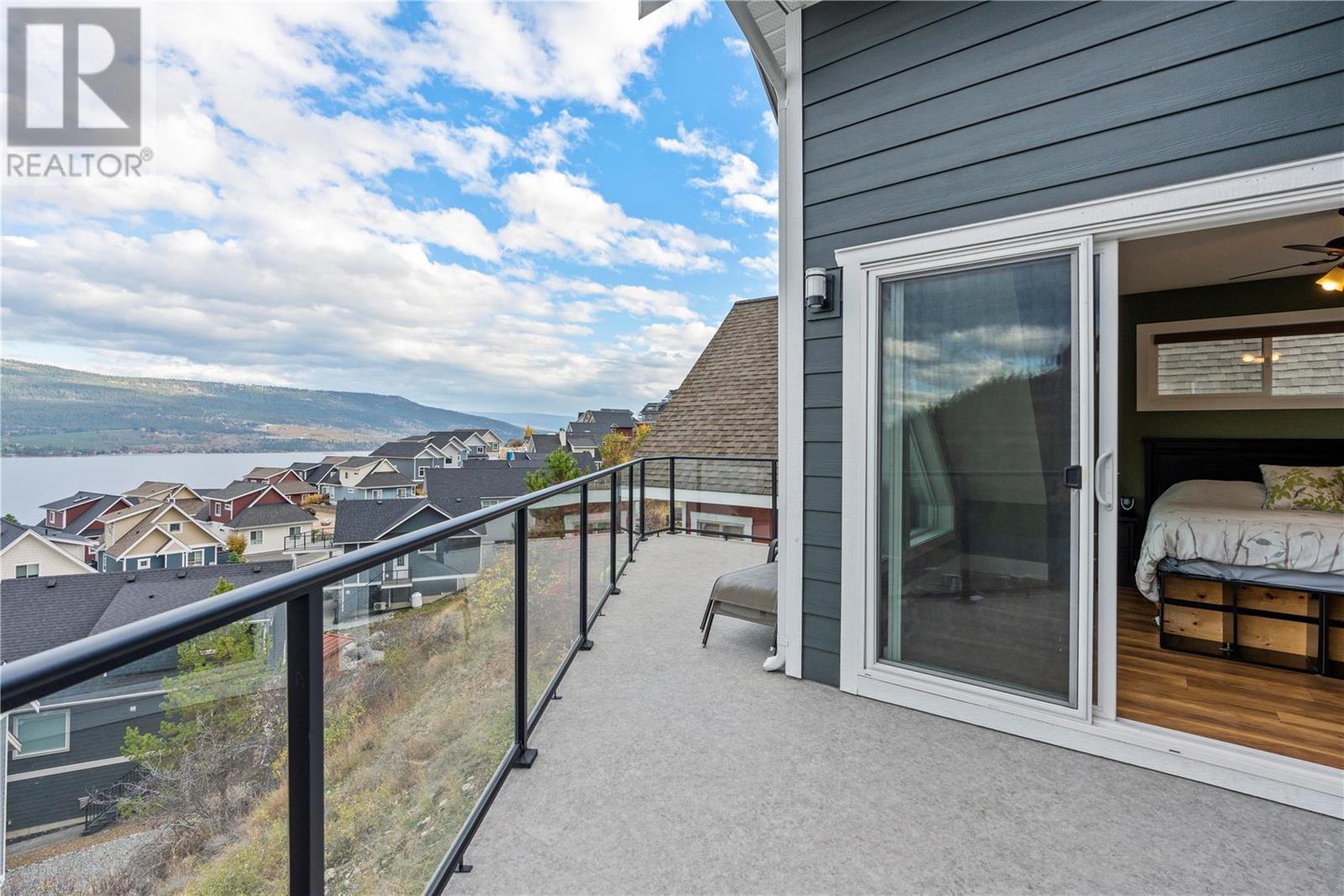 6754 La Palma Loop, Kelowna, British Columbia  V1Z 3R8 - Photo 31 - 10287505