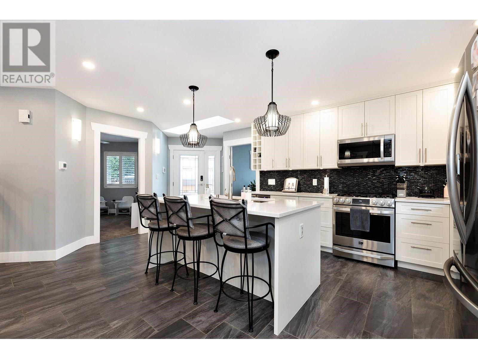 19271 123 Avenue, Pitt Meadows, British Columbia  V3Y 2K2 - Photo 7 - R2826481