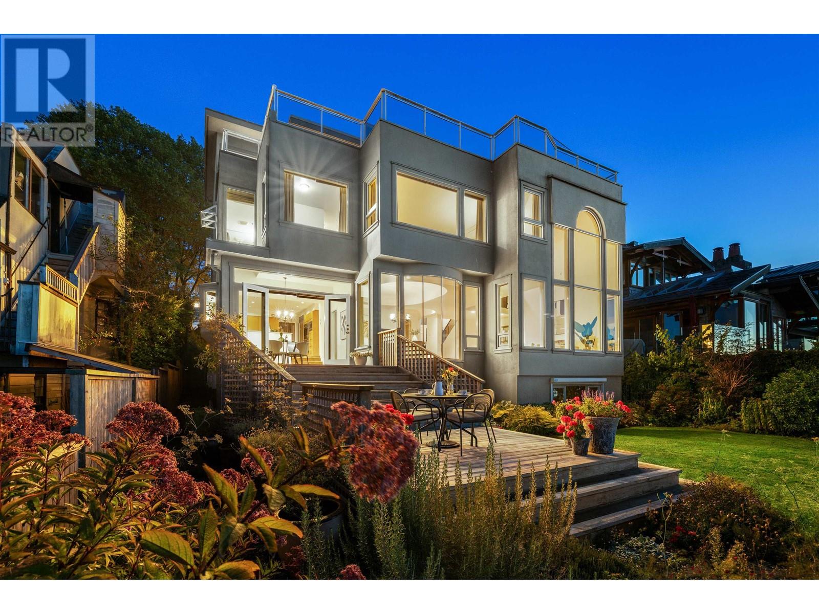 2487 Point Grey Road, Vancouver, British Columbia  V6K 1A1 - Photo 3 - R2816119