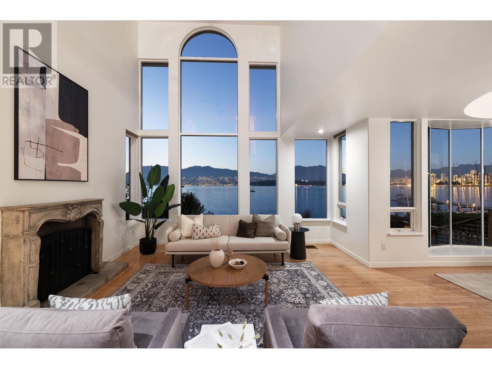 2487 Point Grey Road, Vancouver, British Columbia  V6K 1A1 - Photo 7 - R2816119