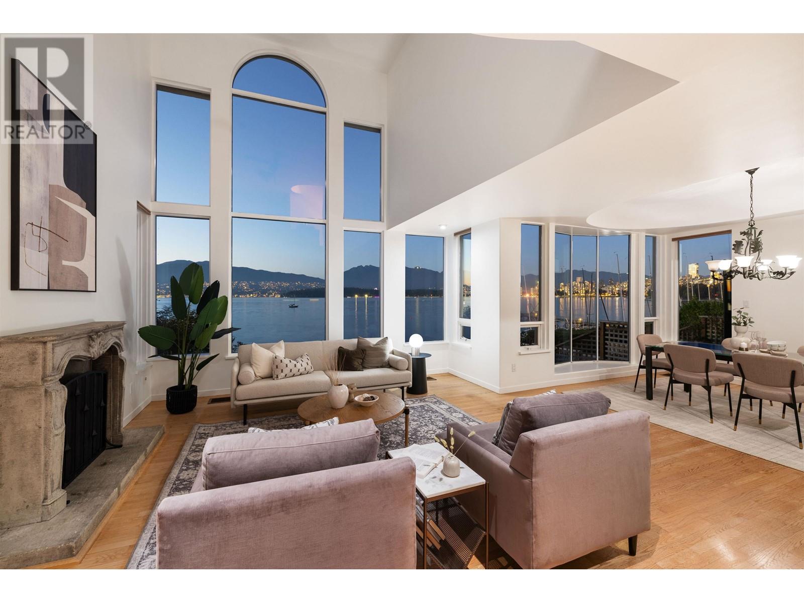 2487 Point Grey Road, Vancouver, British Columbia  V6K 1A1 - Photo 9 - R2816119