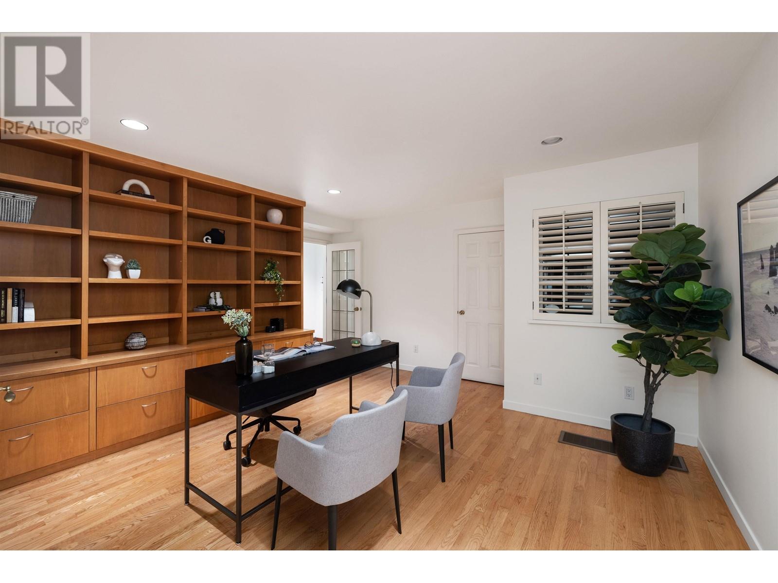 2487 Point Grey Road, Vancouver, British Columbia  V6K 1A1 - Photo 14 - R2816119