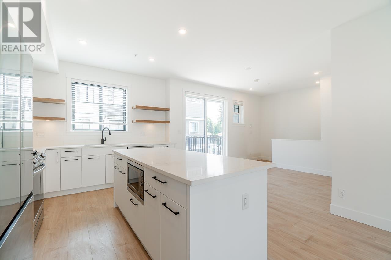 27 12018 237 Street, Maple Ridge, British Columbia  V4R 2C8 - Photo 10 - R2826463