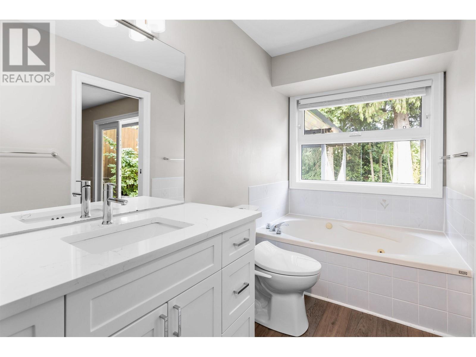 23612 Tamarack Lane, Maple Ridge, British Columbia  V2W 1B3 - Photo 18 - R2817177