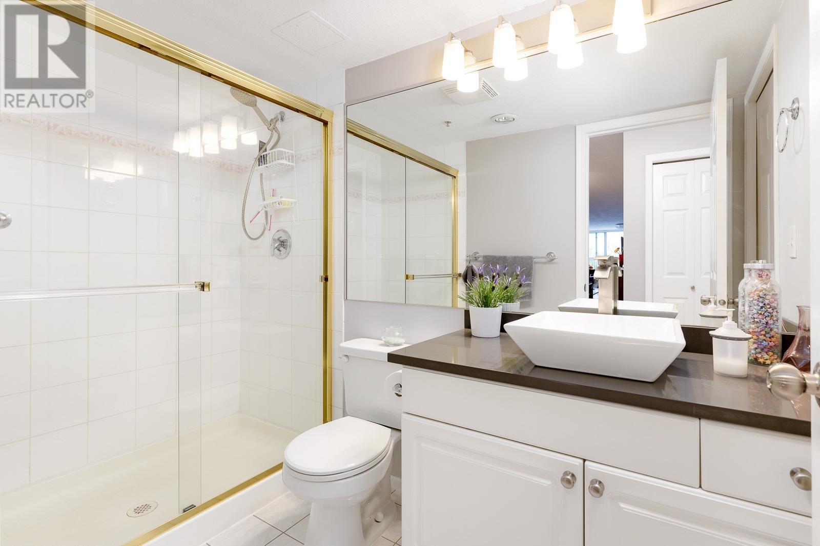 201 200 Newport Drive, Port Moody, British Columbia  V3H 5B7 - Photo 21 - R2825208