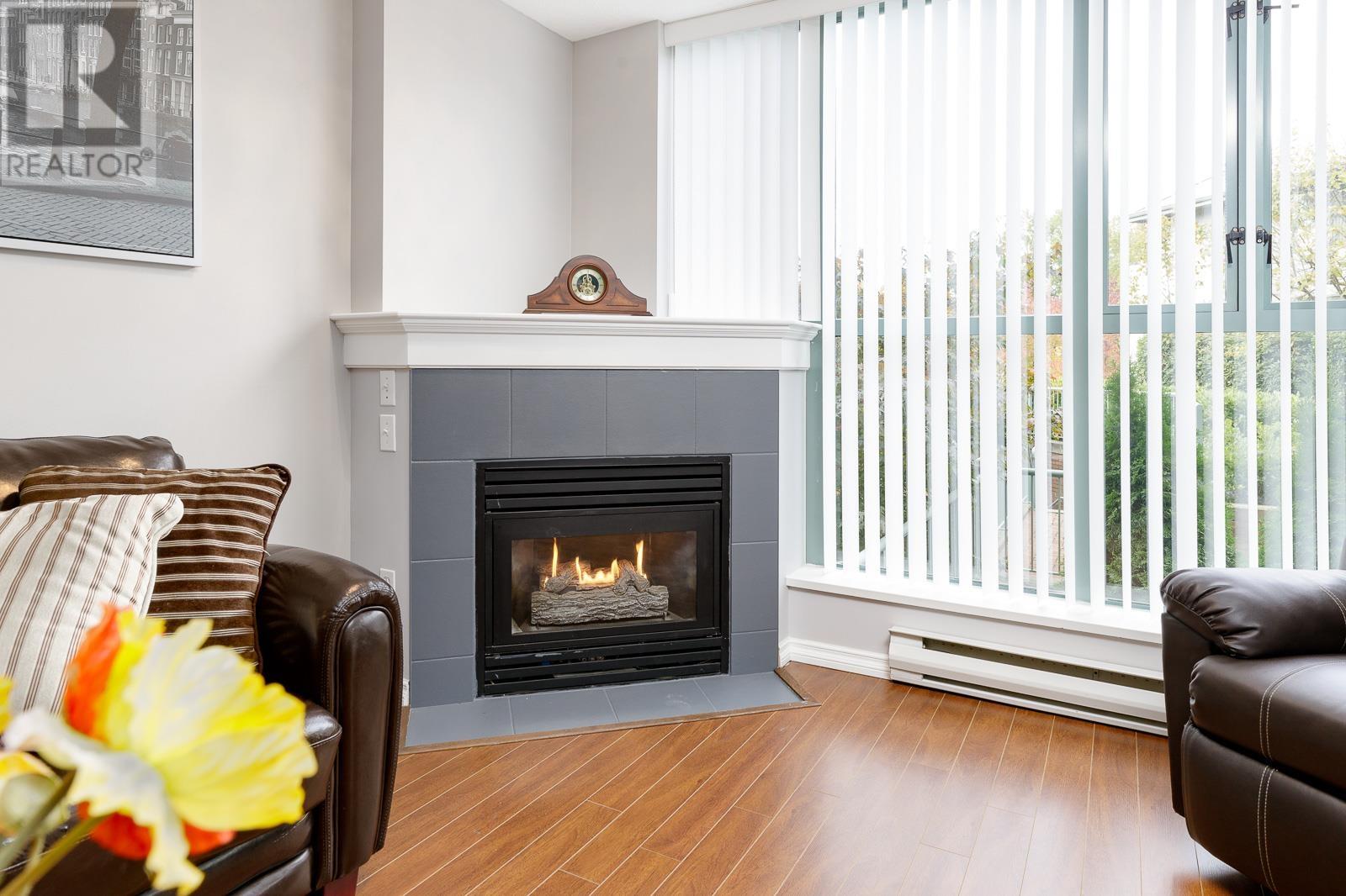 201 200 Newport Drive, Port Moody, British Columbia  V3H 5B7 - Photo 10 - R2825208