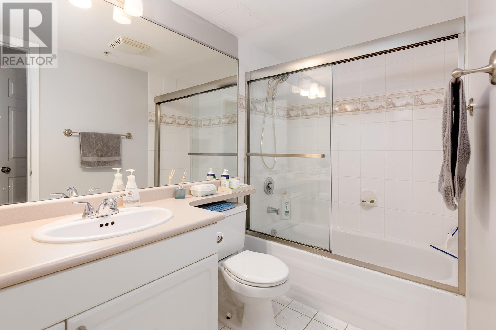 201 200 Newport Drive, Port Moody, British Columbia  V3H 5B7 - Photo 17 - R2825208