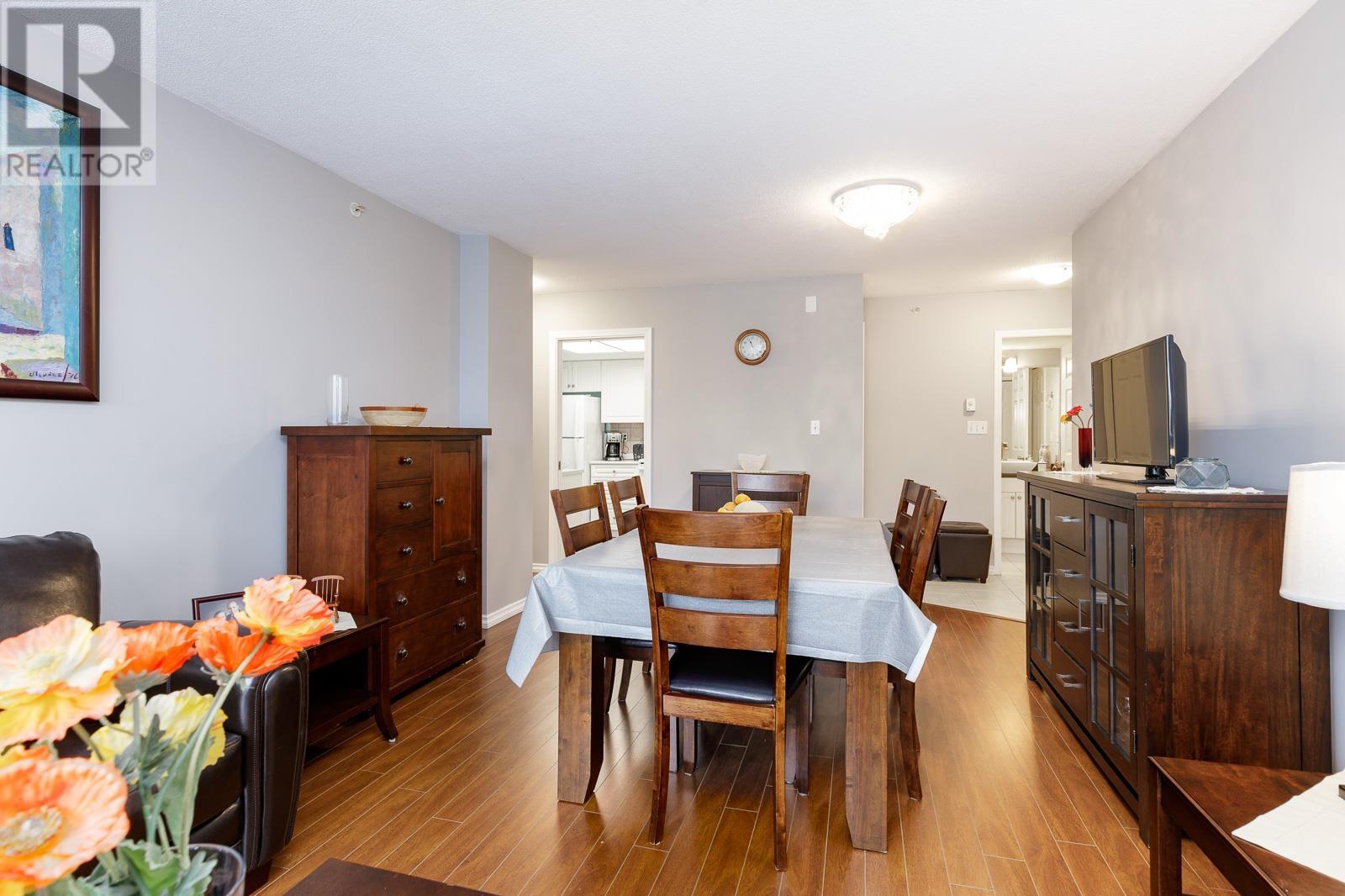 201 200 Newport Drive, Port Moody, British Columbia  V3H 5B7 - Photo 7 - R2825208