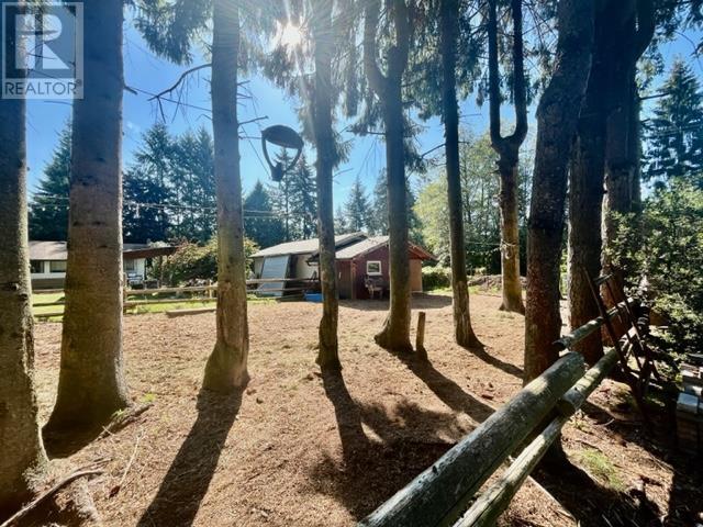 595 Pratt Road, Gibsons, British Columbia  V0N 1V4 - Photo 22 - R2808006