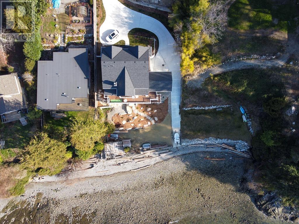 2583-85 Lower Road, Roberts Creek, British Columbia  V0N 2W4 - Photo 40 - R2816549