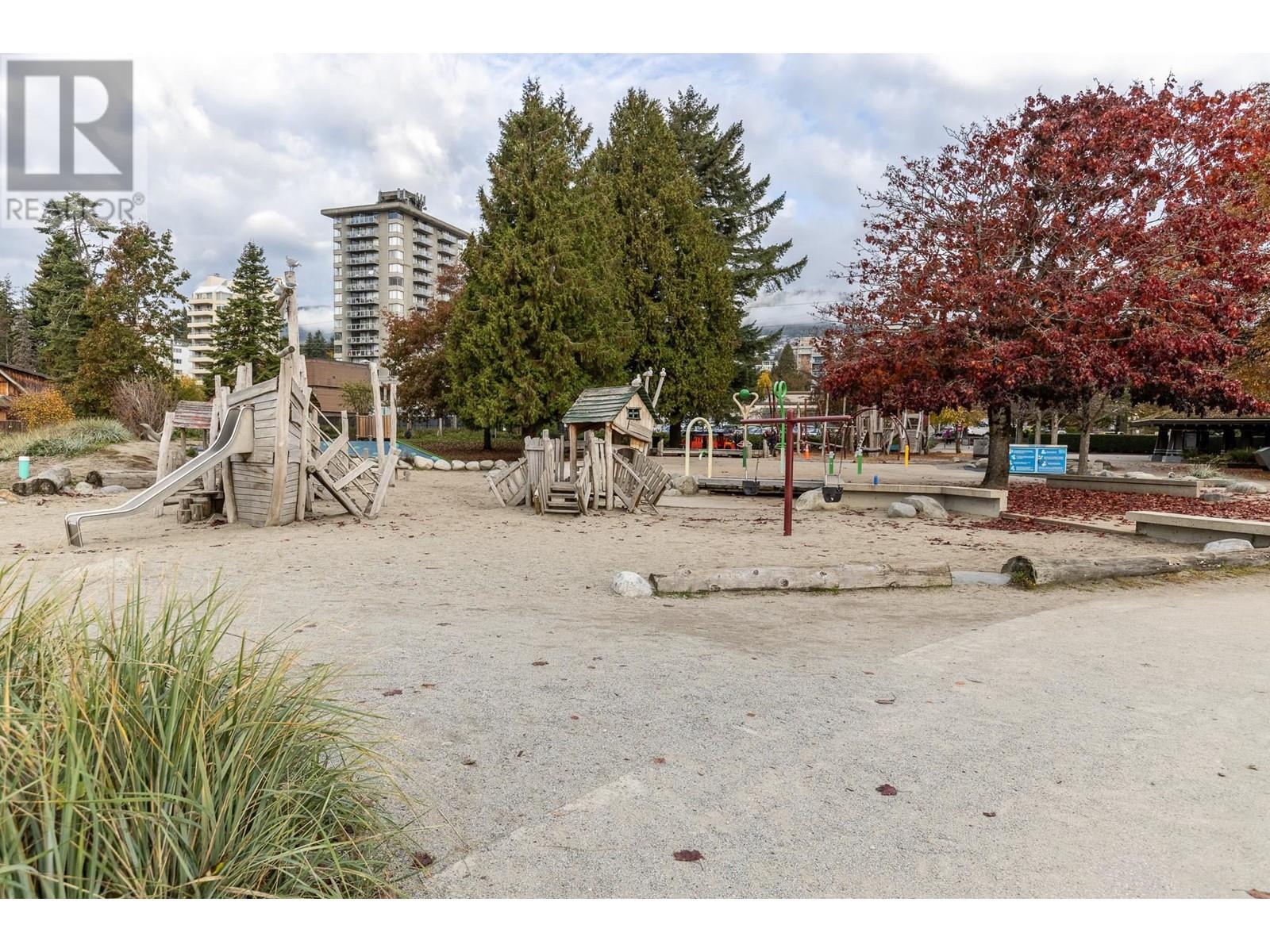 1734 Fulton Avenue, West Vancouver, British Columbia  V7V 1S9 - Photo 27 - R2826959