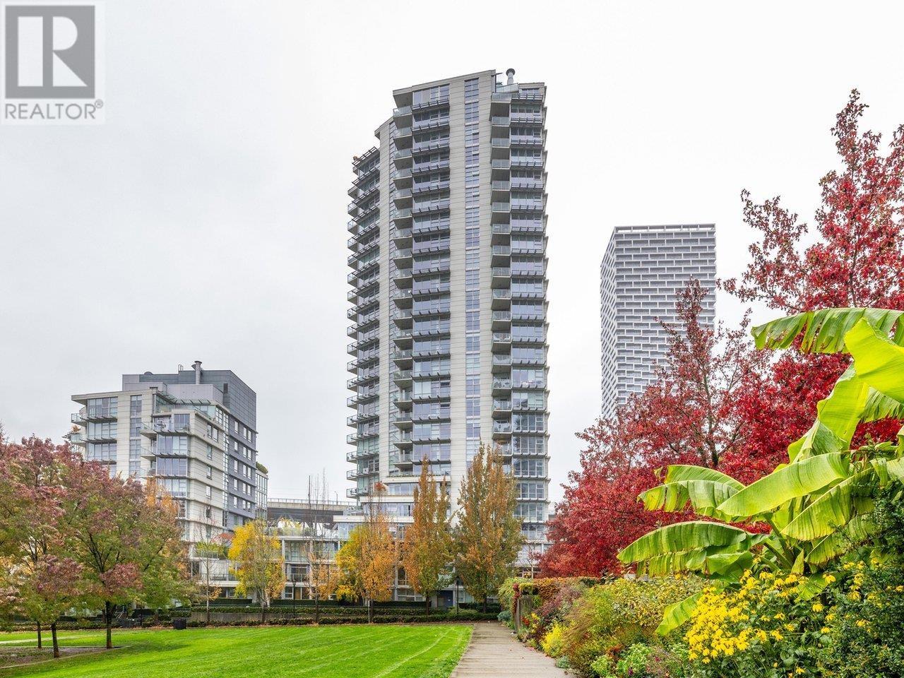 1702 638 Beach Crescent, Vancouver, British Columbia  V6Z 3H4 - Photo 2 - R2824941
