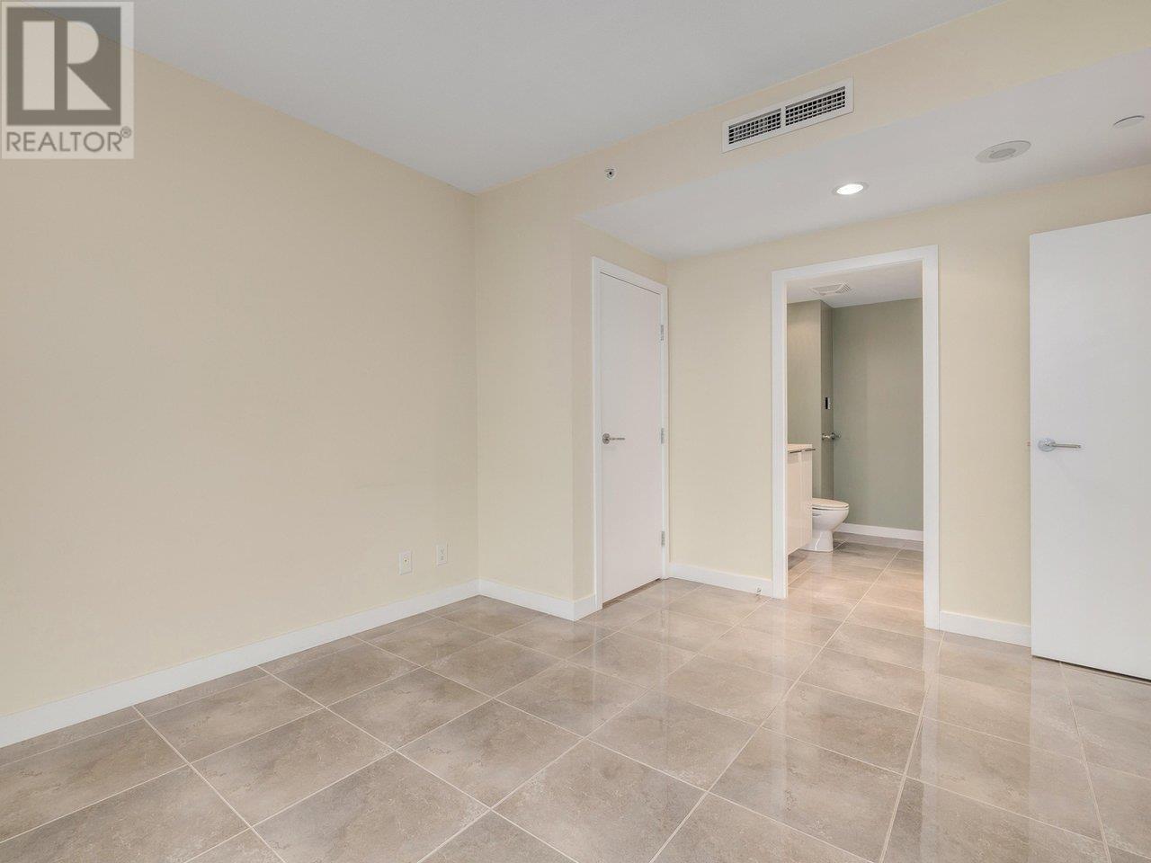 1702 638 Beach Crescent, Vancouver, British Columbia  V6Z 3H4 - Photo 16 - R2824941