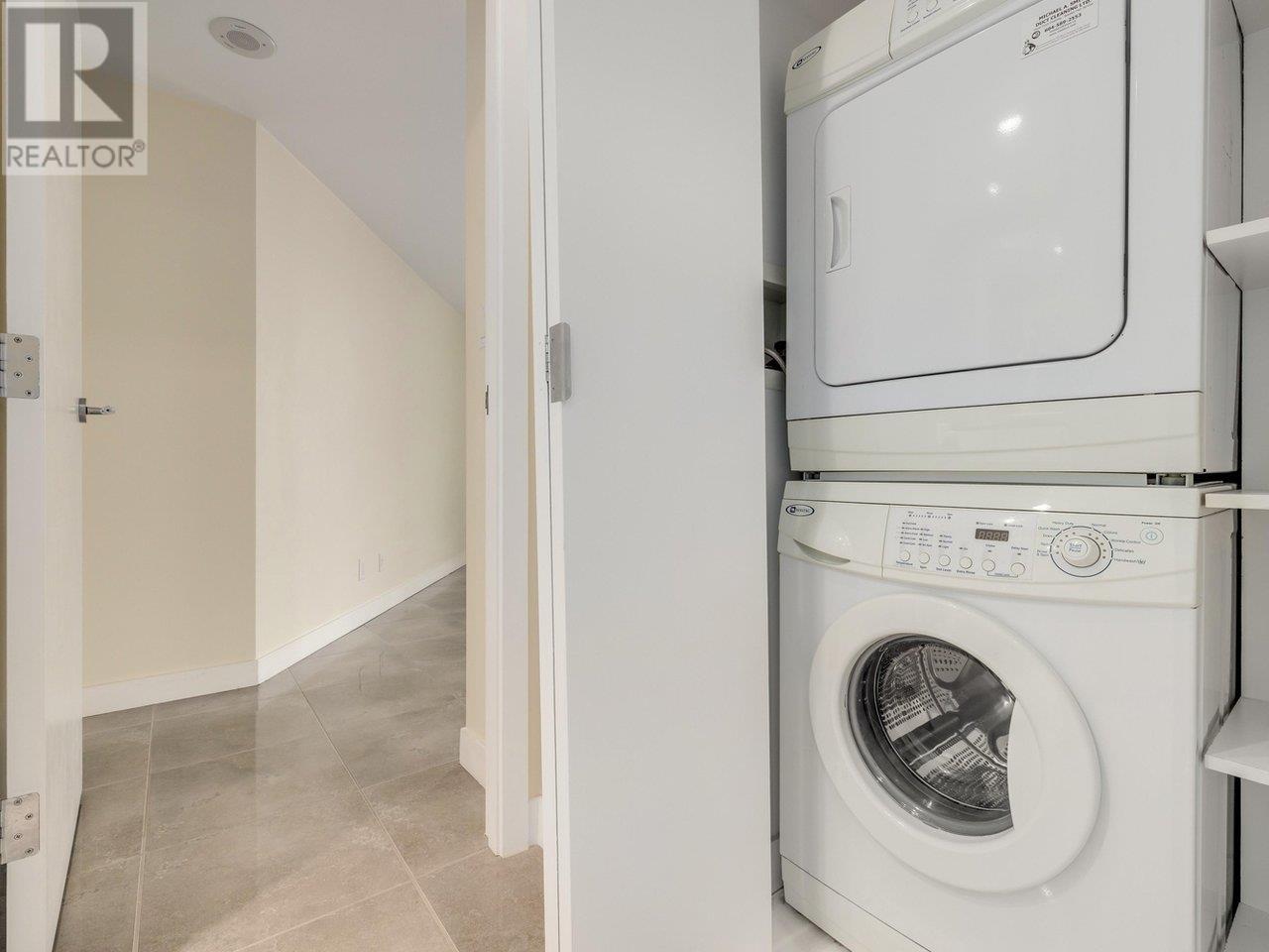 1702 638 Beach Crescent, Vancouver, British Columbia  V6Z 3H4 - Photo 22 - R2824941