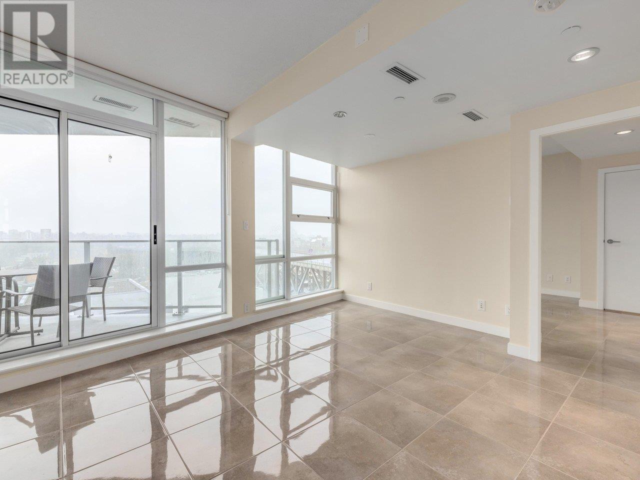 1702 638 Beach Crescent, Vancouver, British Columbia  V6Z 3H4 - Photo 8 - R2824941