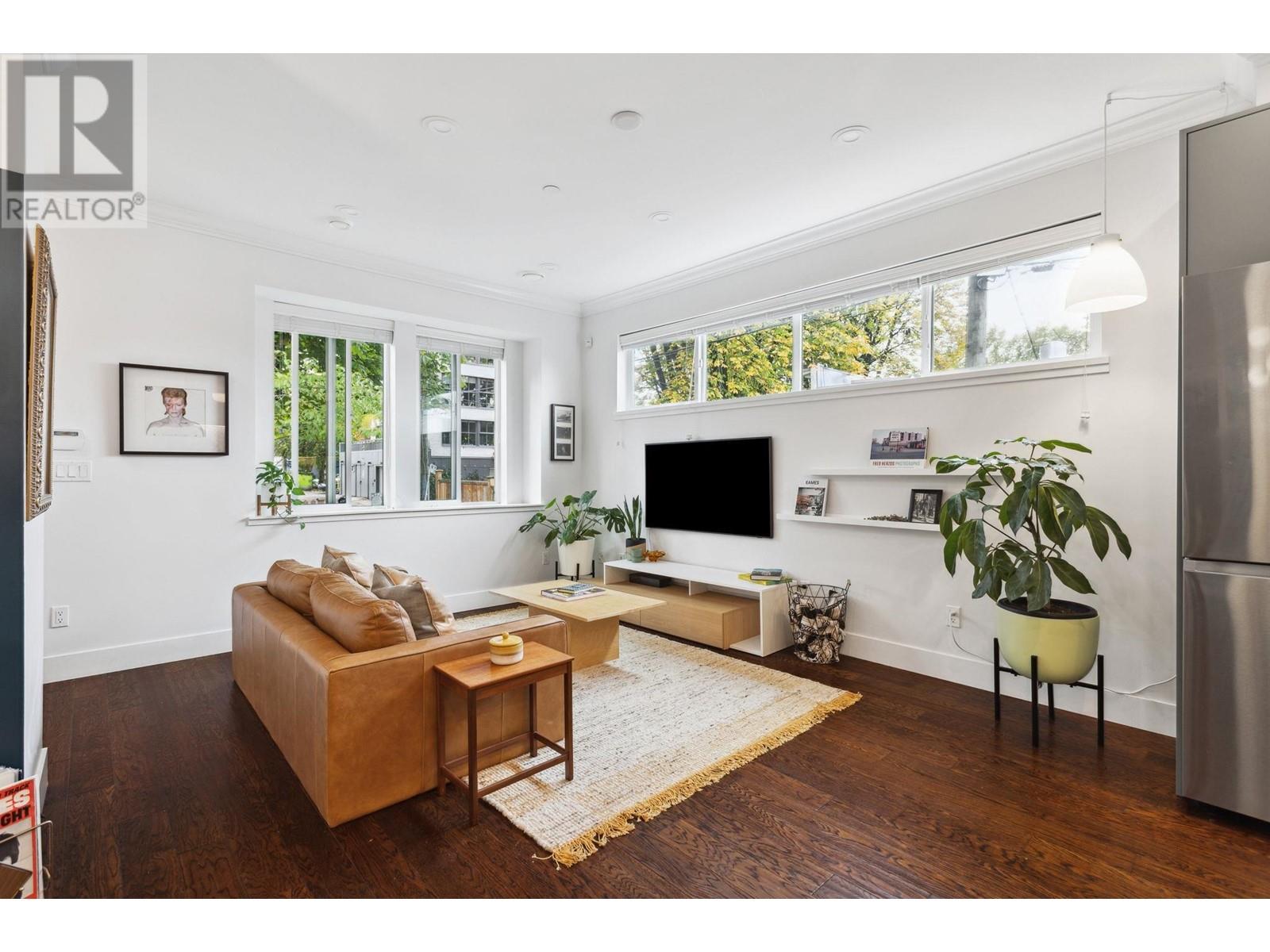1723 Napier Street, Vancouver, British Columbia  V5L 2N1 - Photo 10 - R2827178