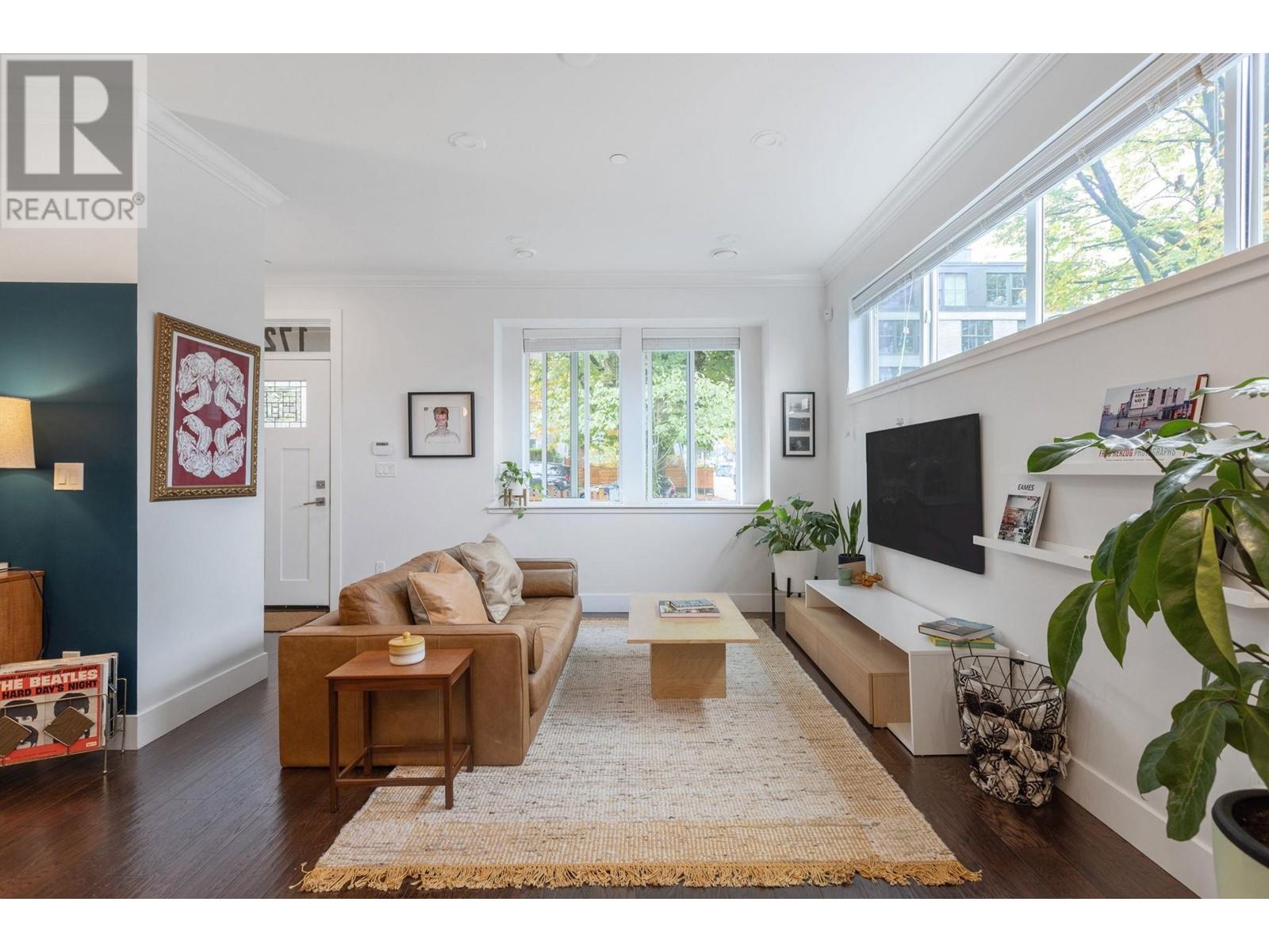 1723 Napier Street, Vancouver, British Columbia  V5L 2N1 - Photo 11 - R2827178