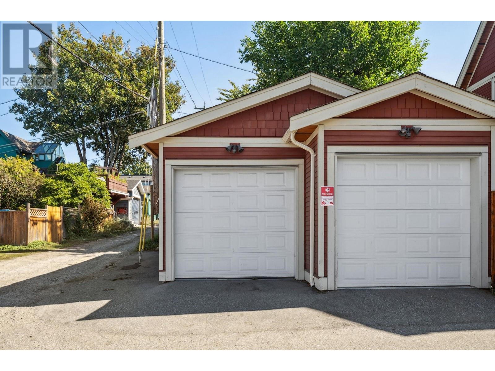 1723 Napier Street, Vancouver, British Columbia  V5L 2N1 - Photo 33 - R2827178