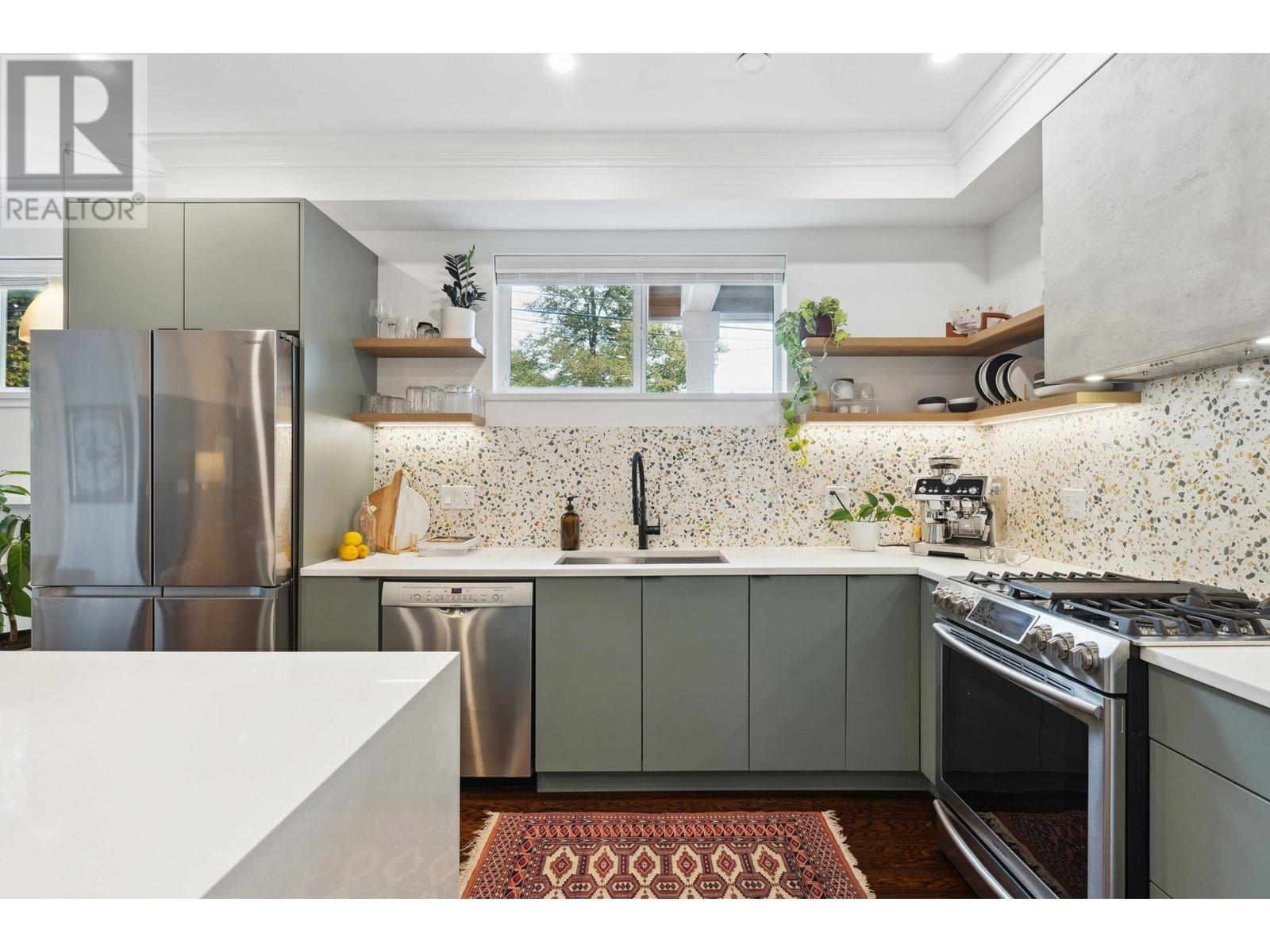1723 Napier Street, Vancouver, British Columbia  V5L 2N1 - Photo 8 - R2827178