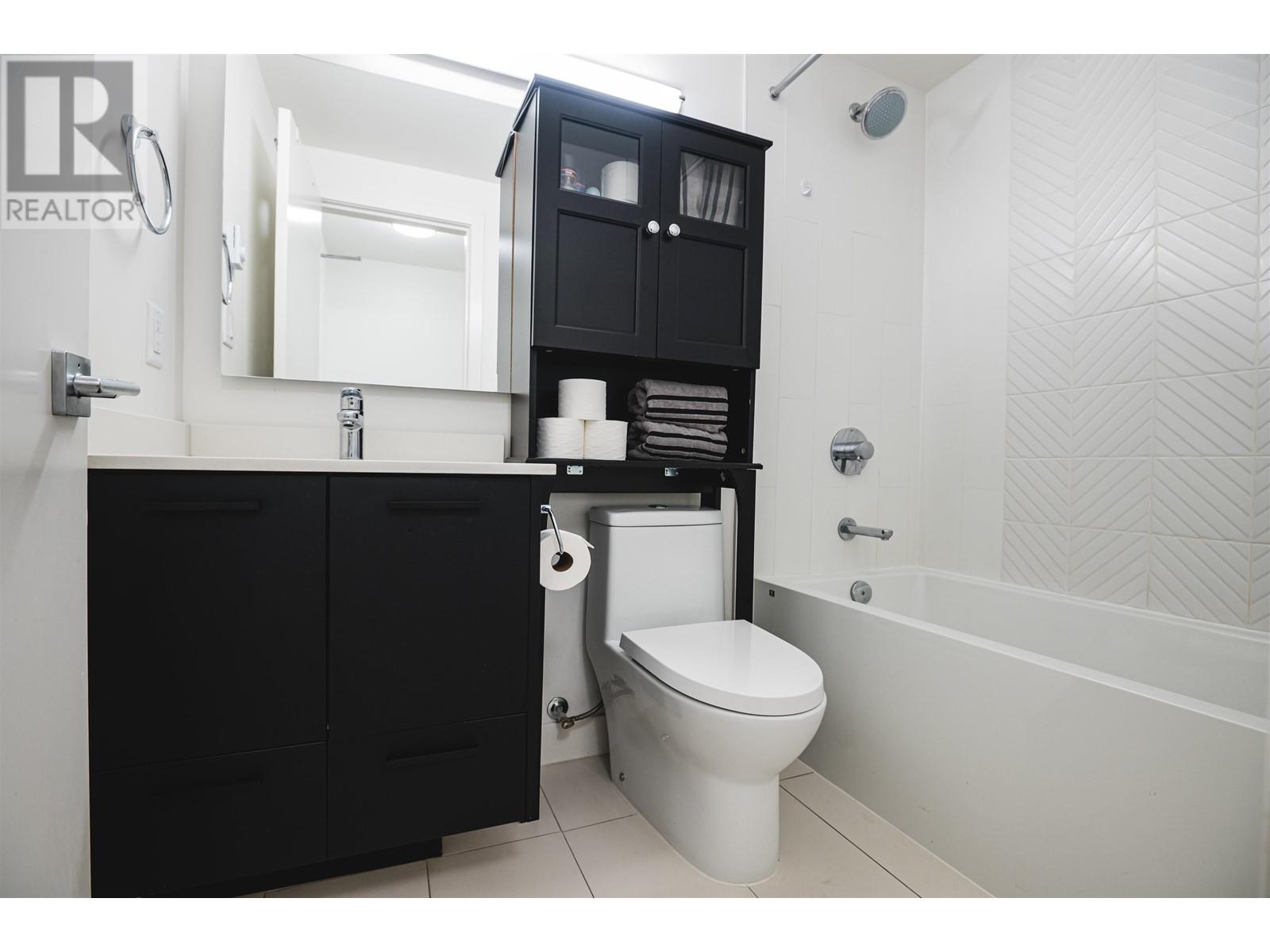 308 38013 Third Avenue, Squamish, British Columbia  V8B 0Z8 - Photo 11 - R2827196