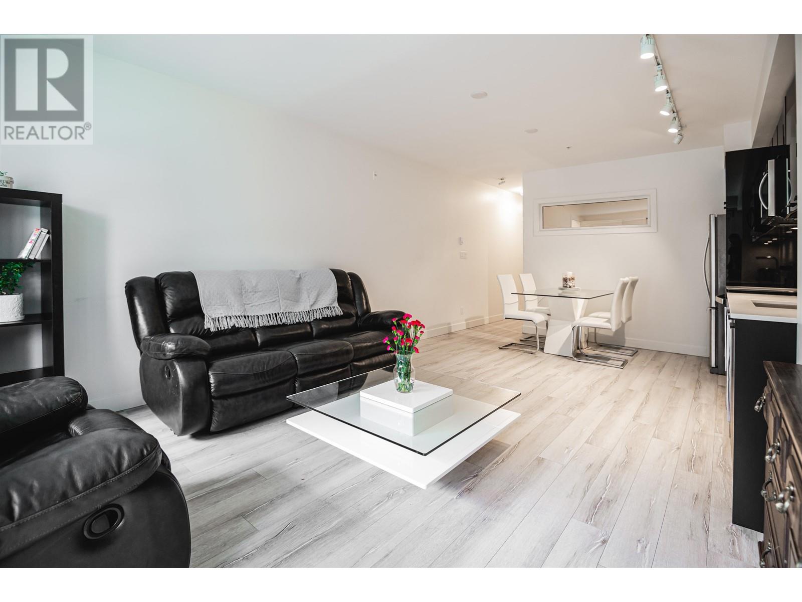 308 38013 Third Avenue, Squamish, British Columbia  V8B 0Z8 - Photo 5 - R2827196