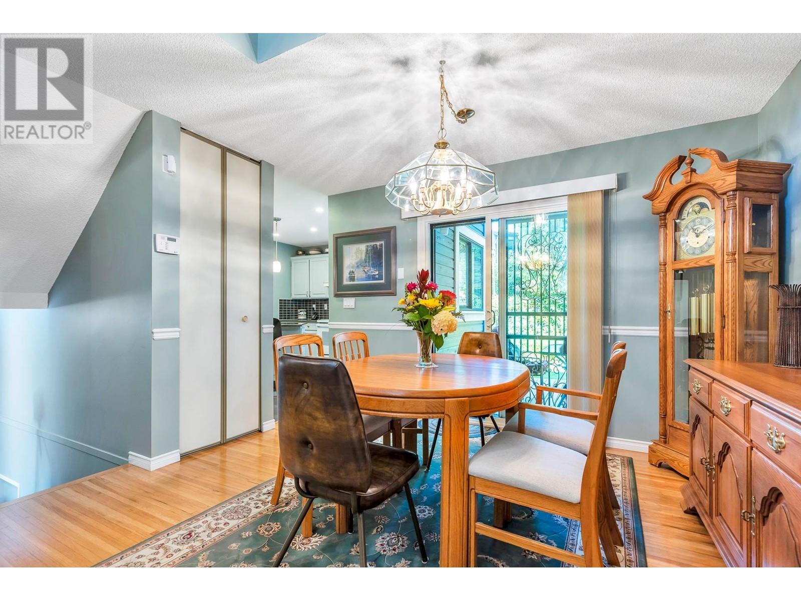 7255 Weaver Court, Vancouver, British Columbia  V5S 3Y8 - Photo 3 - R2827222