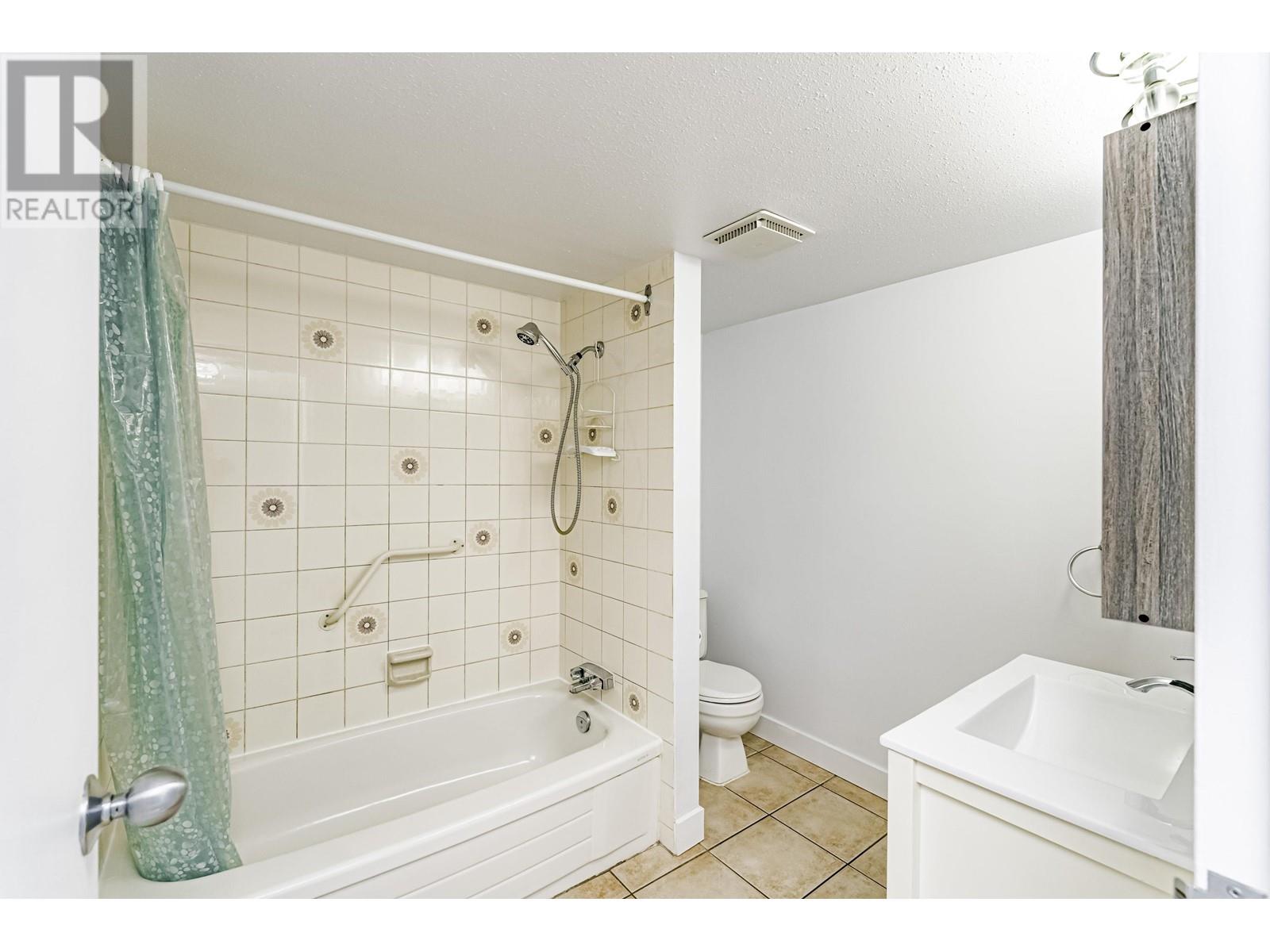 9 385 Ginger Drive, New Westminster, British Columbia  V3L 5L6 - Photo 20 - R2827226
