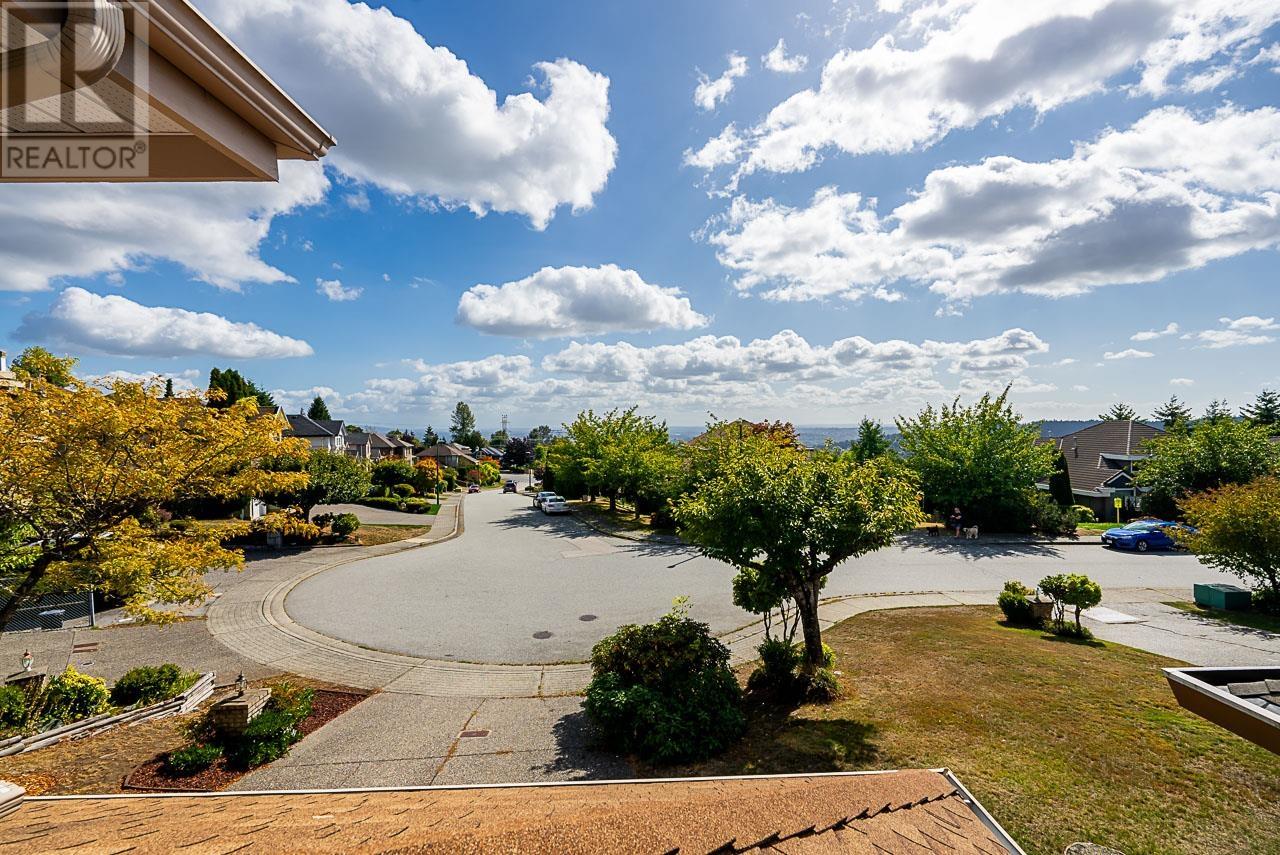2645 Sandstone Crescent, Coquitlam, British Columbia  V3E 2T8 - Photo 35 - R2827204