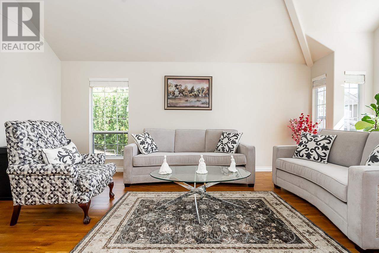 2645 Sandstone Crescent, Coquitlam, British Columbia  V3E 2T8 - Photo 4 - R2827204