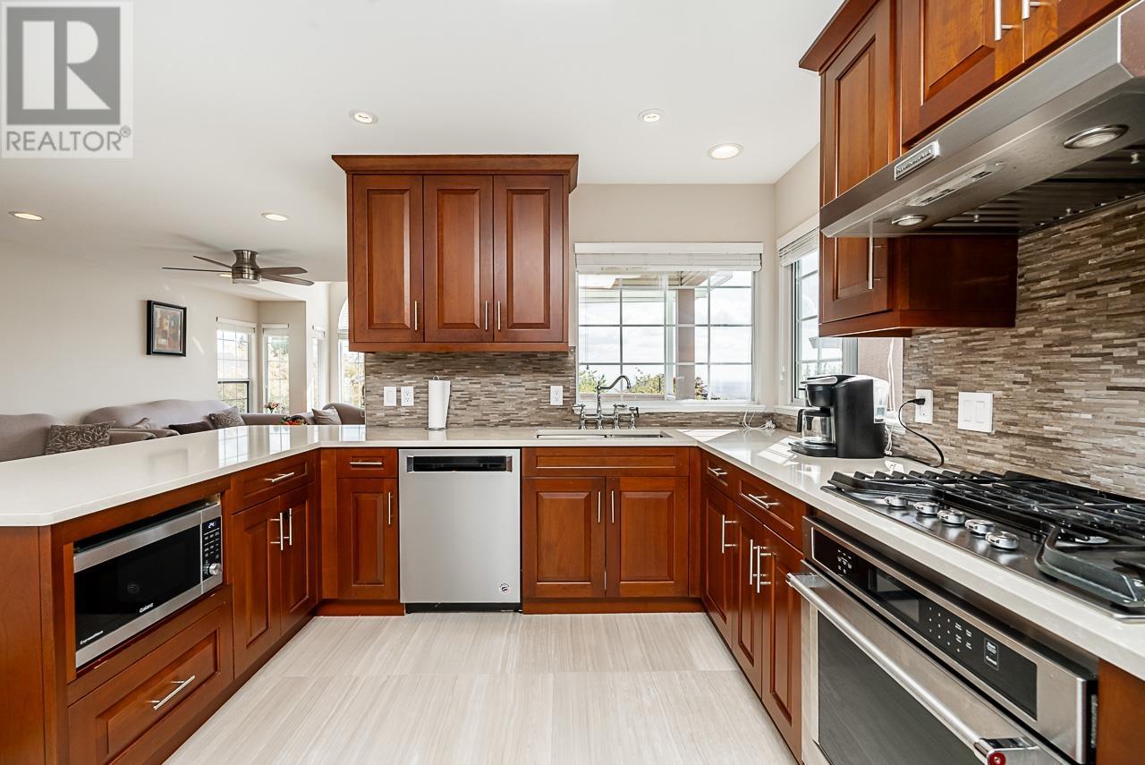 2645 Sandstone Crescent, Coquitlam, British Columbia  V3E 2T8 - Photo 9 - R2827204