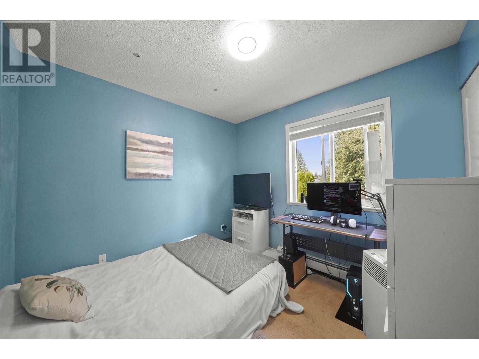 12071 Mcintyre Court, Maple Ridge, British Columbia  V2X 8M8 - Photo 20 - R2827233