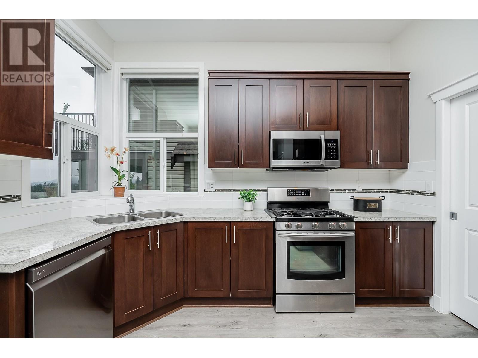 1308 Kintail Court, Coquitlam, British Columbia  V3E 0A8 - Photo 10 - R2827241