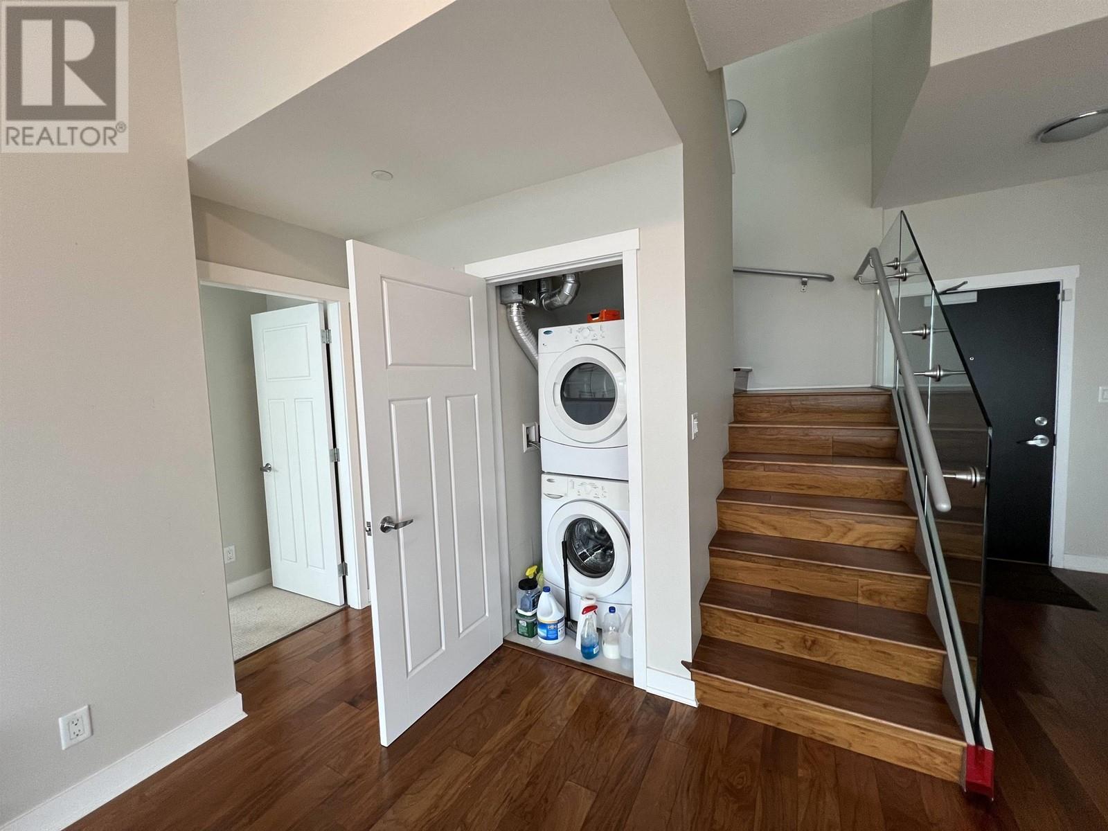 3403 2968 Glen Drive, Coquitlam, British Columbia  V3B 0C4 - Photo 8 - R2825111