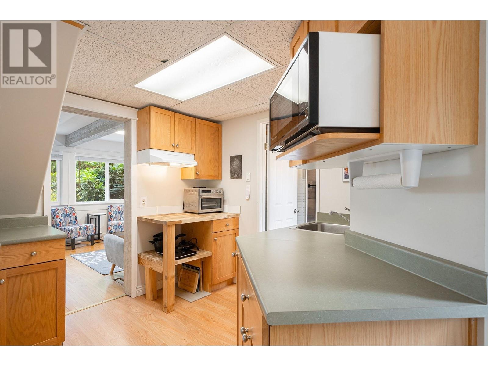 1156 Senator Road, Bowen Island, British Columbia  V0N 1G1 - Photo 30 - R2821494