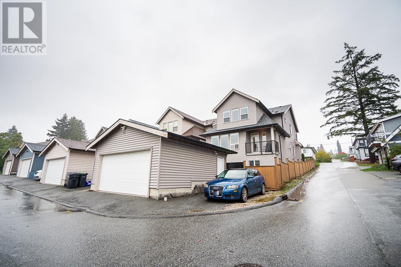 936 Harris Avenue, Coquitlam, British Columbia  V3K 1S1 - Photo 37 - R2826704