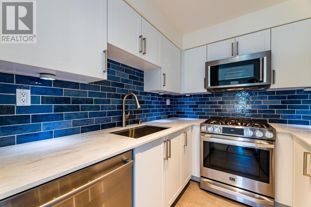 2702 63 Keefer Place, Vancouver, British Columbia  V6B 6N6 - Photo 2 - R2808447