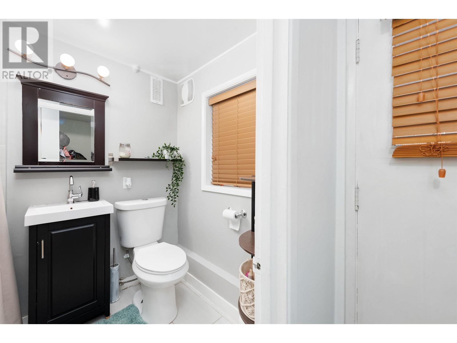 4251 Dallyn Road, Richmond, British Columbia  V6X 2S5 - Photo 14 - R2818993