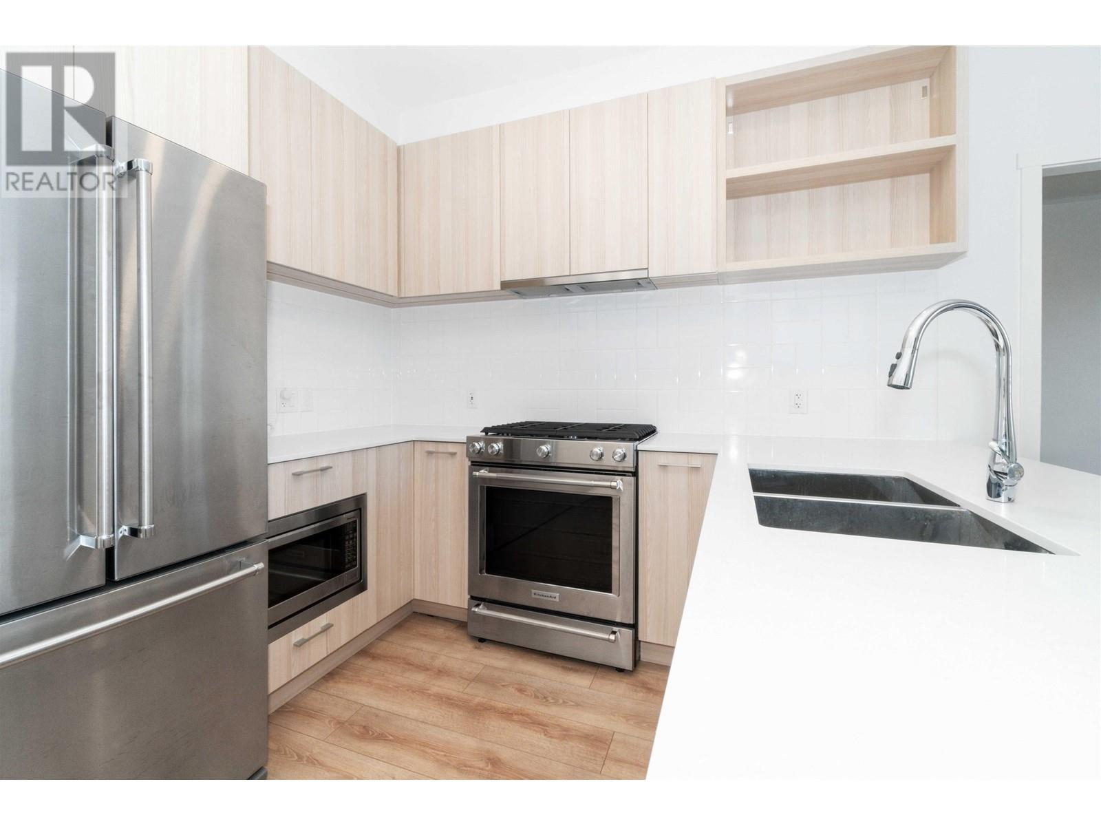 518 735 Anskar Court, Coquitlam, British Columbia  V3J 0L7 - Photo 6 - R2823551