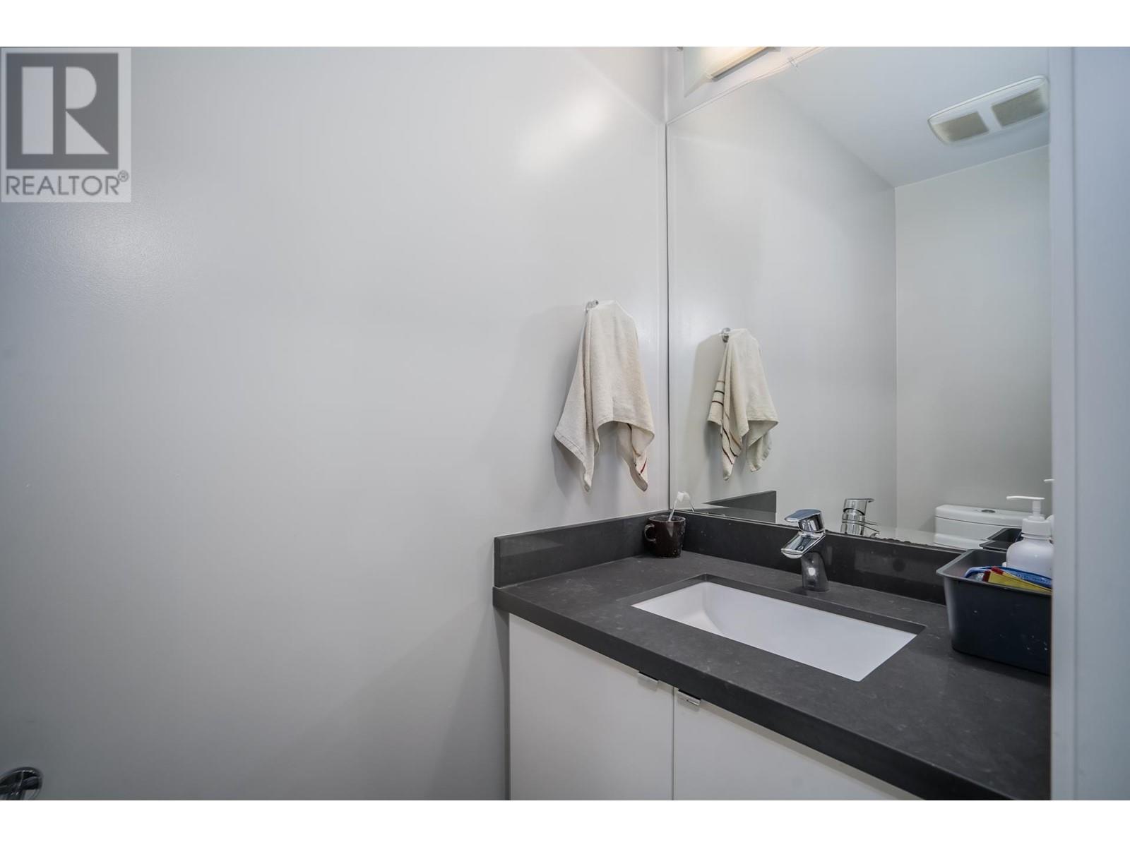 102 9025 Highland Court, Burnaby, British Columbia  V5A 0A8 - Photo 15 - R2827147