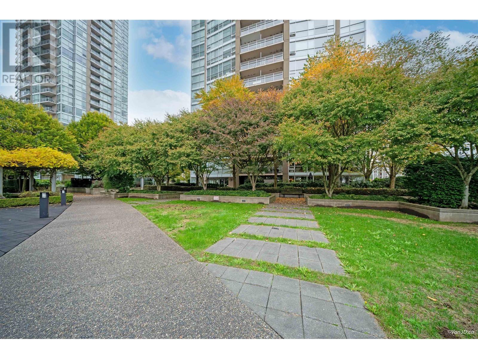 2706 2975 Atlantic Avenue, Coquitlam, British Columbia  V3B 0C5 - Photo 13 - R2827253