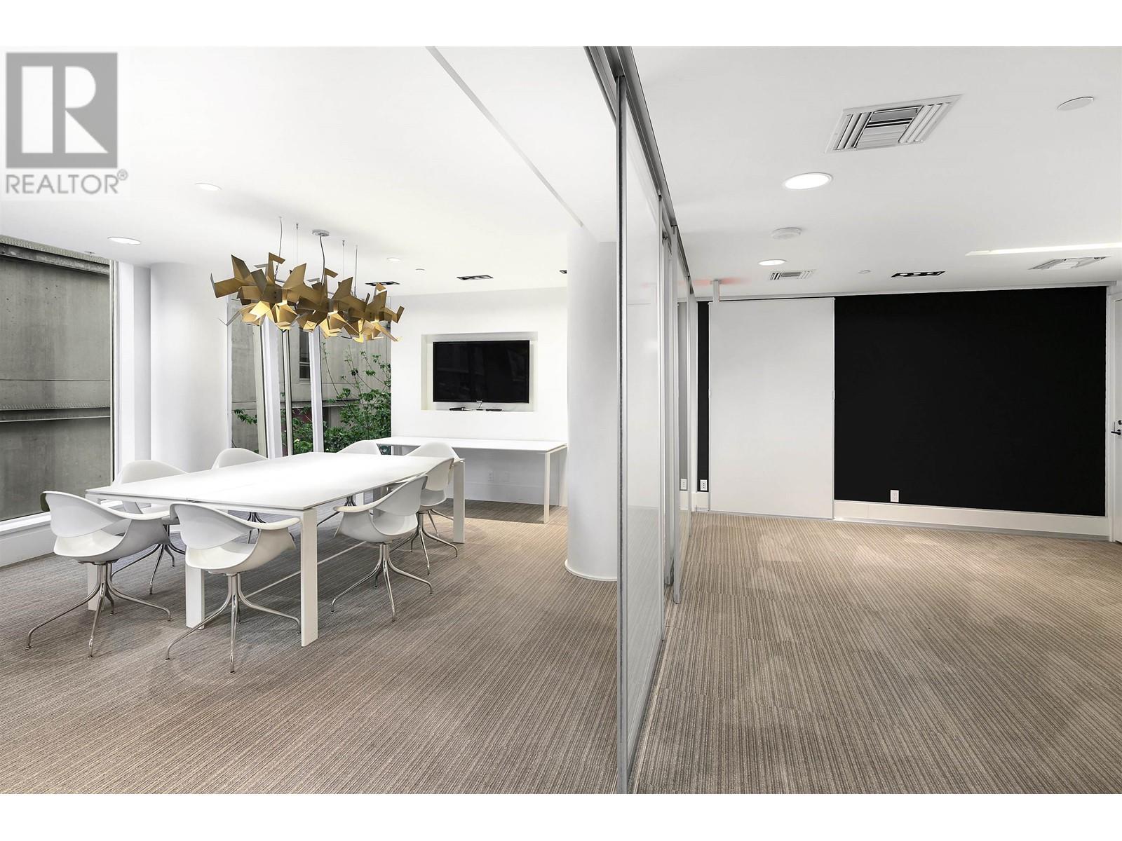 402 1477 W Pender Street, Vancouver, British Columbia  V6G 2S3 - Photo 4 - R2827326