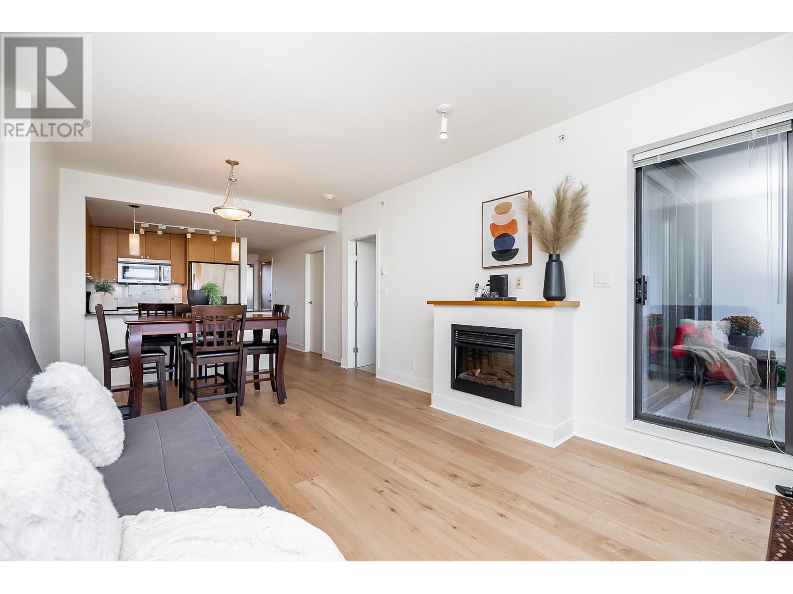 2607 110 BREW STREET, port moody, British Columbia