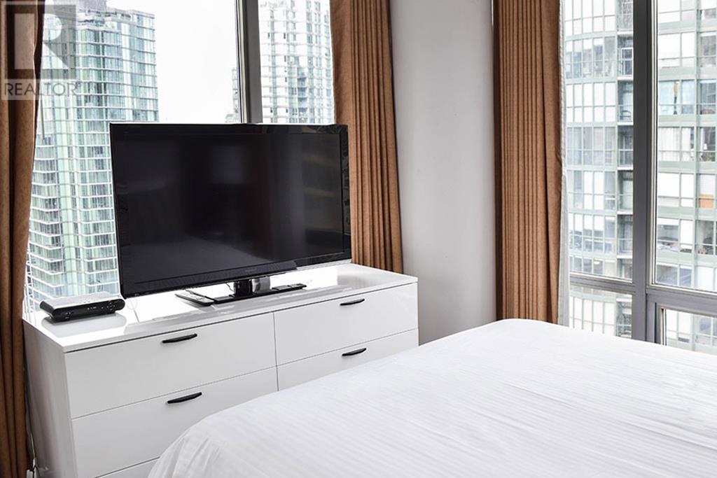 1602 1200 W Georgia Street, Vancouver, British Columbia  V6E 4R2 - Photo 10 - R2827332