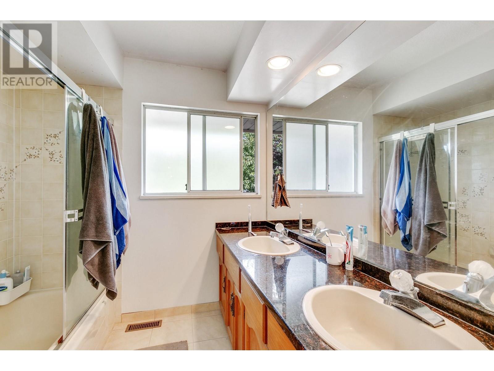 5591 Jaskow Drive, Richmond, British Columbia  V7E 5W4 - Photo 27 - R2827245