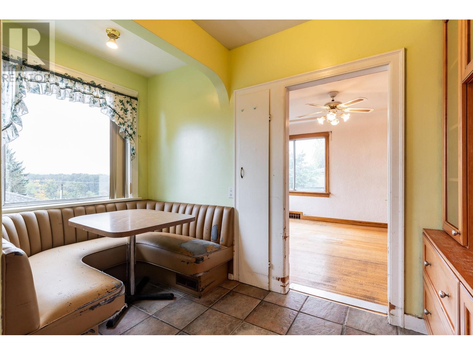 1522 Nanaimo Street, New Westminster, British Columbia  V3M 2G4 - Photo 12 - R2827261