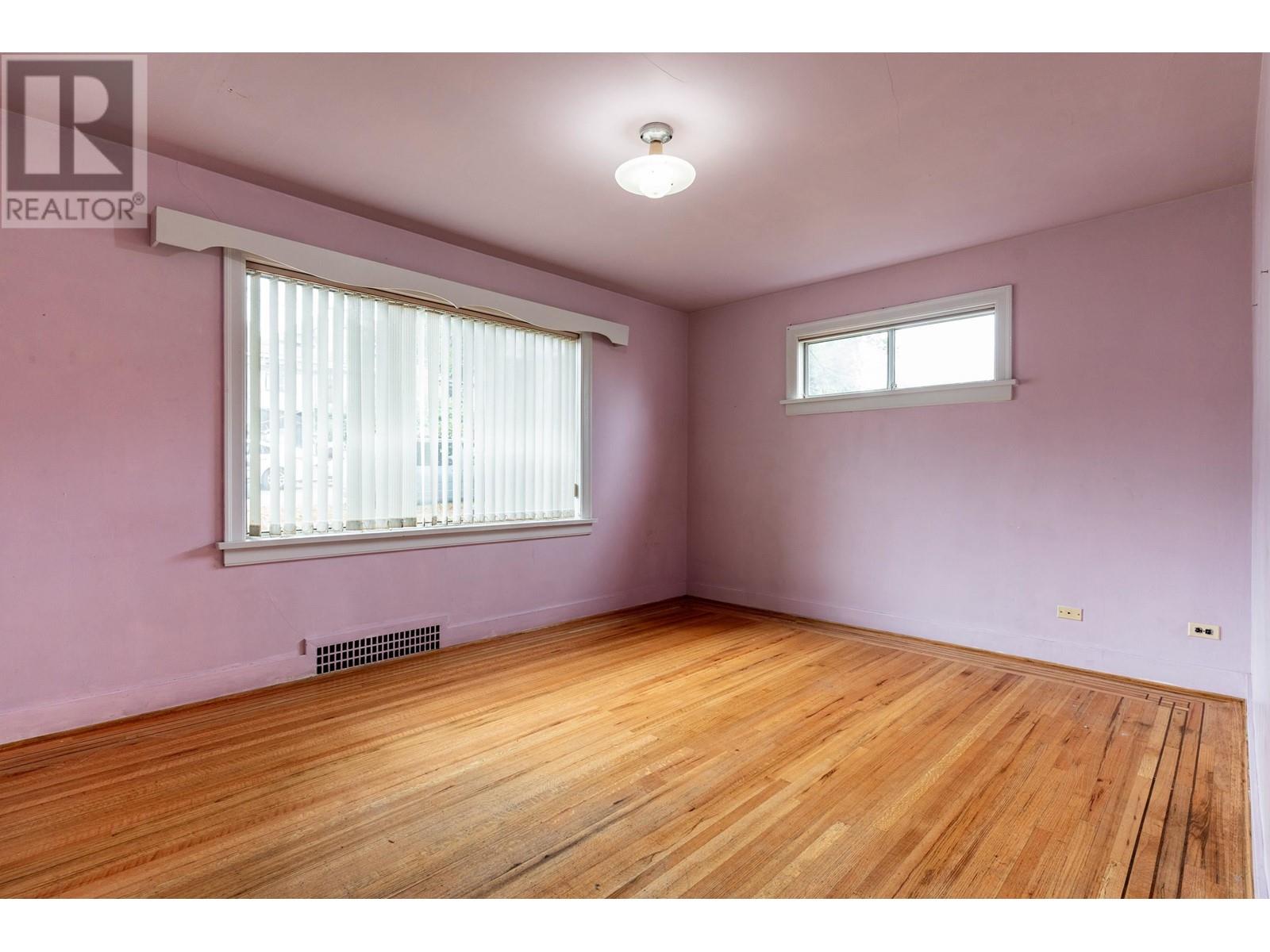 1522 Nanaimo Street, New Westminster, British Columbia  V3M 2G4 - Photo 18 - R2827261