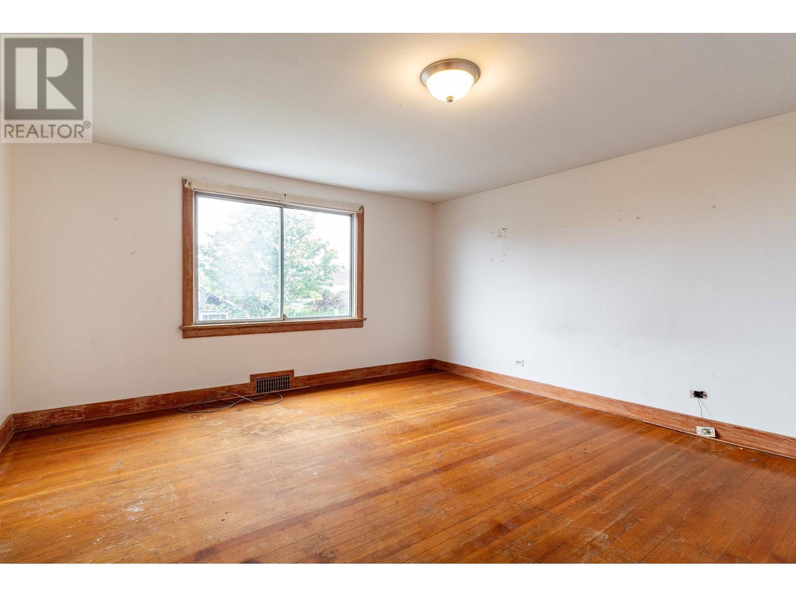 1522 Nanaimo Street, New Westminster, British Columbia  V3M 2G4 - Photo 22 - R2827261