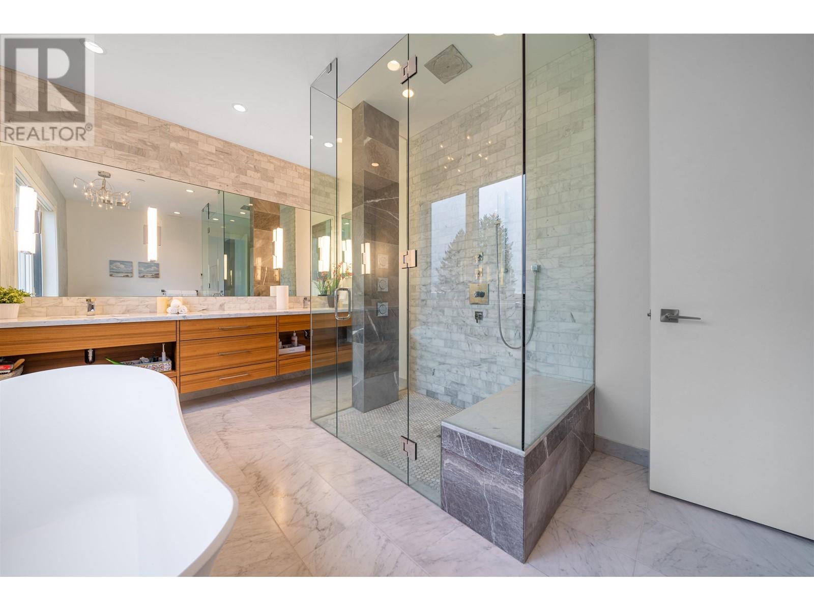 1091 Esquimalt Avenue, West Vancouver, British Columbia  V7T 1J9 - Photo 21 - R2827260