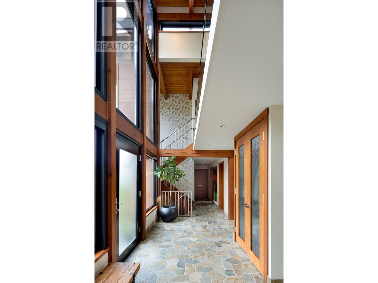 865 Andover Crescent, West Vancouver, British Columbia  V7S 1Y5 - Photo 3 - R2827288